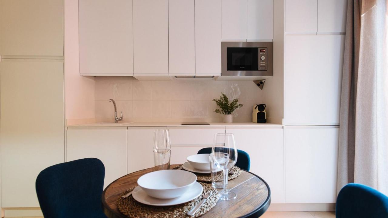 Chiqui And Vicente Suite Apartments — Photos 2